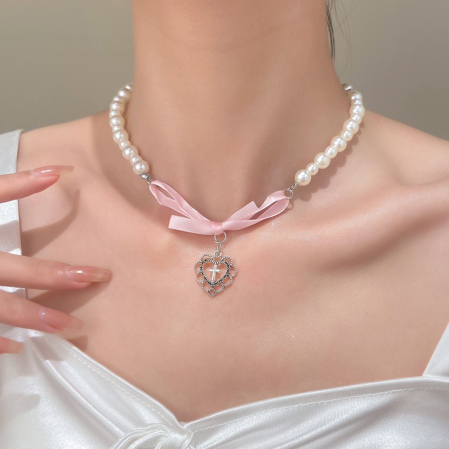 French Romantic Pink Bowknot H - Pearl Trim Chain ulasan dan harga